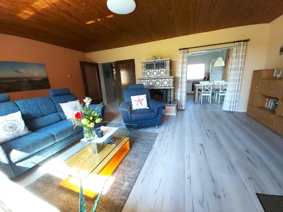 Haus Schwalbennest Apartment Бензерзил Екстериор снимка